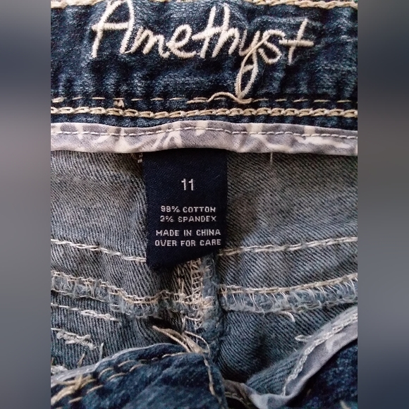 Amethyst Capri's size:11 - Picture 5 of 6